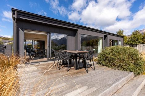 Photo of property in 50 Coll Street, Glenorchy, 9372