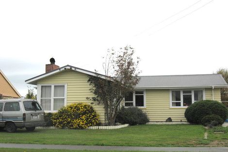 Photo of property in 30 Paddington Street, Northcote, Christchurch, 8052