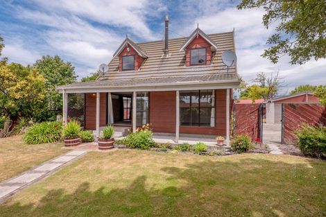 Photo of property in 60 Solomon Avenue, Redwood, Christchurch, 8051