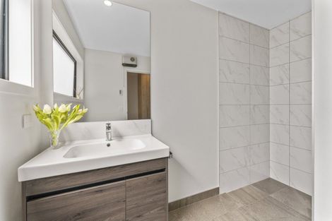 Photo of property in 4 Kanuka Grove, Kinloch, Taupo, 3377