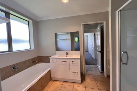 Photo of property in 11 Sapling Drive, Pukekohe, 2120