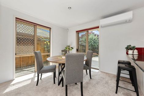 Photo of property in 22 Gardenia Close, Melville, Hamilton, 3206