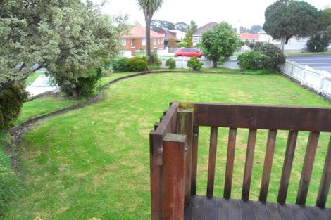 Photo of property in 20 Rogan Street, Mount Roskill, Auckland, 1041