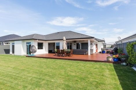 Photo of property in 32 Pelorus Avenue, Poraiti, Napier, 4112
