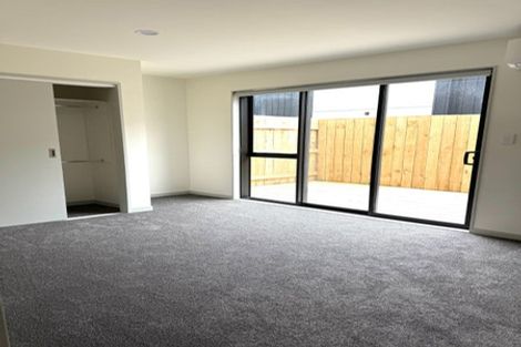 Photo of property in 4/218 Rosebank Road, Avondale, Auckland, 1026