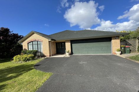 Photo of property in 85 Burswood Drive, Burswood, Auckland, 2013