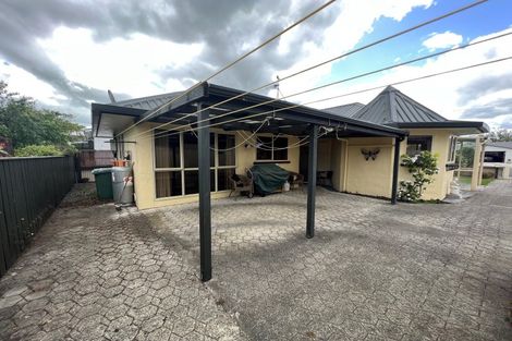 Photo of property in 32 Waterloo Street, Dannevirke, 4930