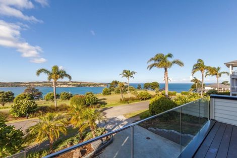 Photo of property in 11 Pacific Cliffs Drive, Gulf Harbour, Whangaparaoa, 0930