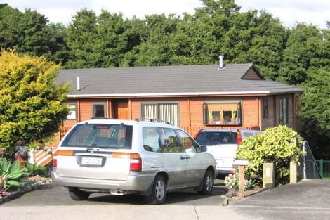 Photo of property in 14 Cantua Close, Totara Heights, Auckland, 2105