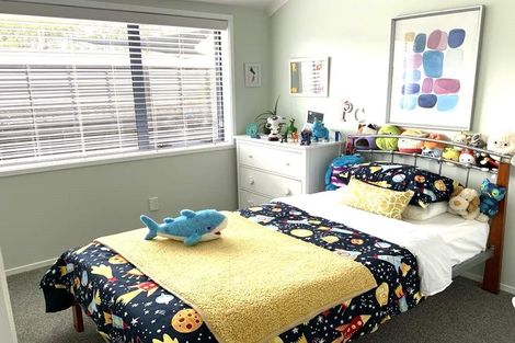 Photo of property in 31 Wells Place, Whitianga, 3510