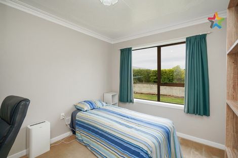 Photo of property in 24 Talbot Place, Hargest, Invercargill, 9810