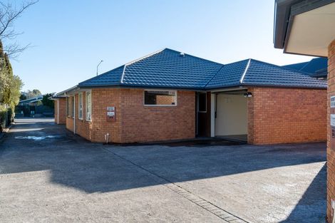 Photo of property in 126 Clarence Street, Riccarton, Christchurch, 8011