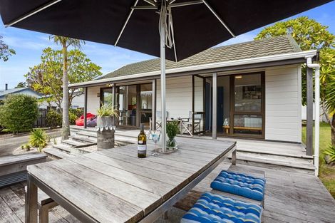 Photo of property in 3 Dunlop Drive, Pauanui, Hikuai, 3579