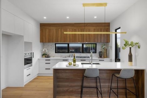 Photo of property in 41a Sunnynook Road, Forrest Hill, Auckland, 0620