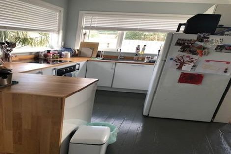 Photo of property in 15 Woodward Street East, Featherston, 5710