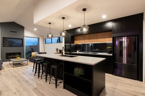 Photo of property in 28 Selliera Place, Papamoa Beach, Papamoa, 3118