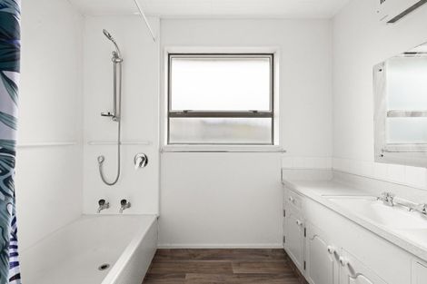 Photo of property in 1/616 Avenue Road West, Saint Leonards, Hastings, 4120