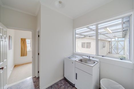 Photo of property in 227 Georges Drive, Napier South, Napier, 4110