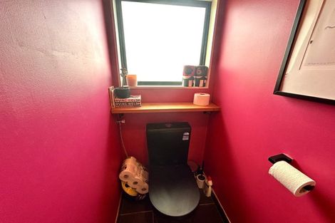 Photo of property in 9 Point Street, Raglan, 3225