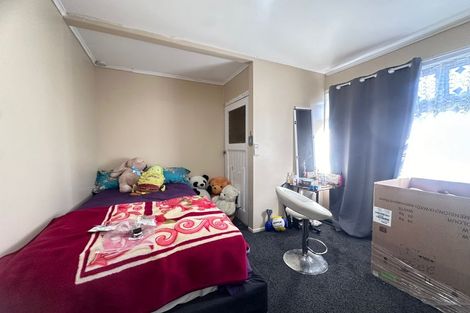 Photo of property in 9 Mahia Road, Manurewa, Auckland, 2102