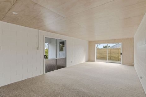 Photo of property in 188 Mangorei Road, Merrilands, New Plymouth, 4312