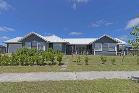 Photo of property in 113 Matua Road, Huapai, Kumeu, 0810