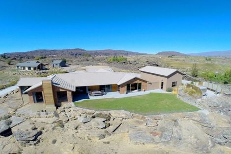 Photo of property in 20 Old Golf Course Road, Bridge Hill, Alexandra, 9320