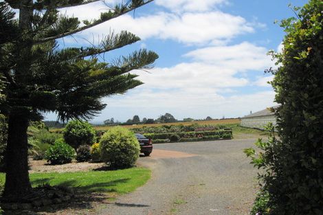 Photo of property in 165 Mill Road, Bombay, 2675