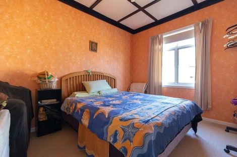 Photo of property in 210 Albert Park Drive, Te Awamutu, 3800