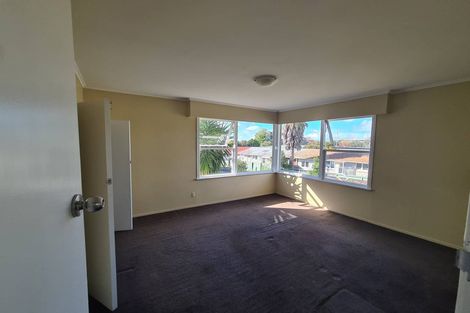 Photo of property in 36c Lincoln Road, Henderson, Auckland, 0610