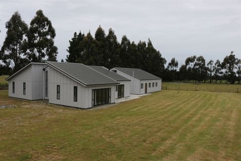 Photo of property in 59 Robertsons Road, Balcairn, Rangiora, 7477