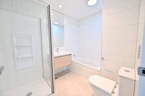 Photo of property in 5 Ngakoro Road, Karaka, Papakura, 2113