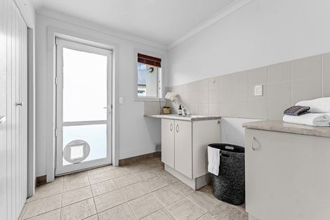 Photo of property in 66 Shelter Drive, Greenhithe, Auckland, 0632