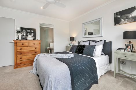 Photo of property in 33 Rangihina Road, Hobsonville, Auckland, 0616