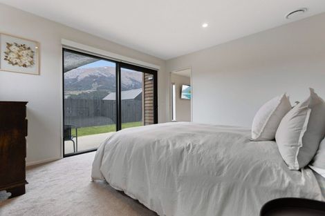Photo of property in 12 Swan Street, Lake Hawea, Wanaka, 9382