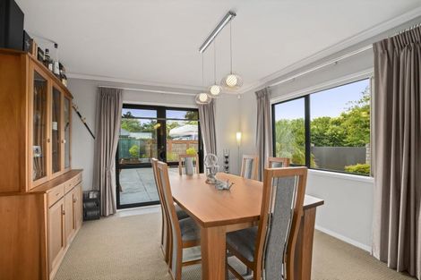 Photo of property in 14 Murray Becroft Avenue, Henderson Valley, Auckland, 0612