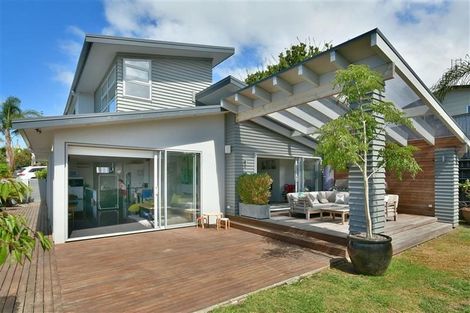 Photo of property in 855 Whangaparaoa Road, Manly, Whangaparaoa, 0930