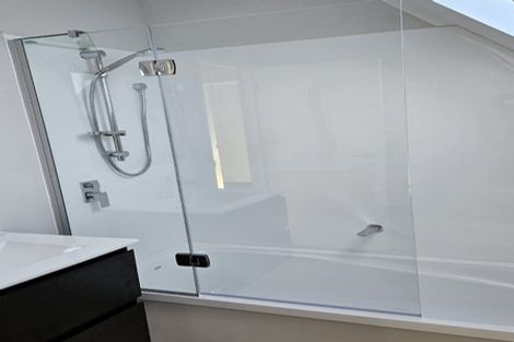 Photo of property in 6 Awarua Street, Ngaio, Wellington, 6035