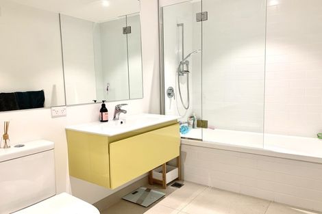 Photo of property in 4/53a Powell Street, Avondale, Auckland, 1026