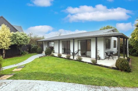 Photo of property in 2/48 Mcfaddens Road, St Albans, Christchurch, 8052