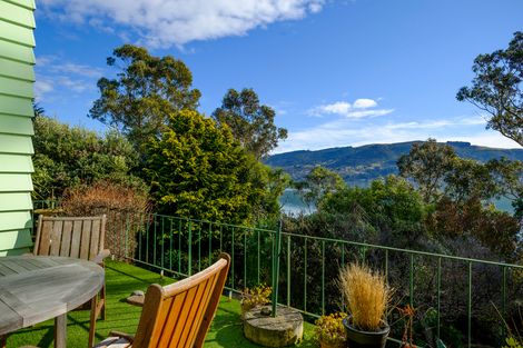 Photo of property in 23 Marine Parade, Macandrew Bay, Dunedin, 9014