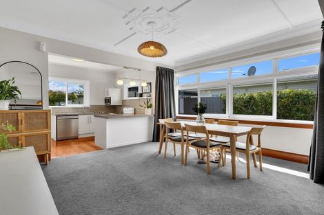 Photo of property in 215 Riverslea Road South, Akina, Hastings, 4122