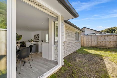 Photo of property in 69a Pakanga Grove, Pyes Pa, Tauranga, 3112