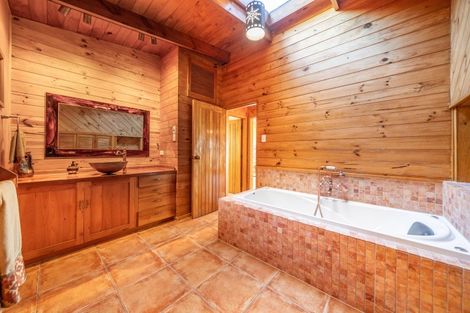 Photo of property in 99 Motuhara Road, Plimmerton, Porirua, 5026