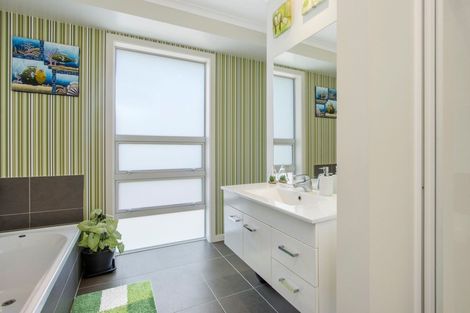 Photo of property in 325 Lockington Road, Aongatete, Katikati, 3181