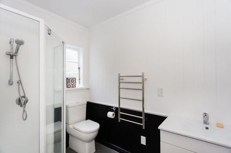 Photo of property in 42 Tyne Street, South Hill, Oamaru, 9400