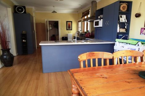 Photo of property in 32 Forth Street, Oamaru North, Oamaru, 9400