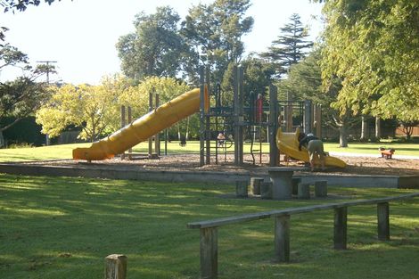 Photo of property in 4 Motuora Road, Manly, Whangaparaoa, 0930