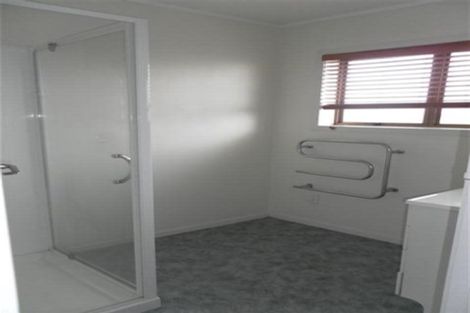 Photo of property in 38a Amorino Drive, Red Beach, 0932