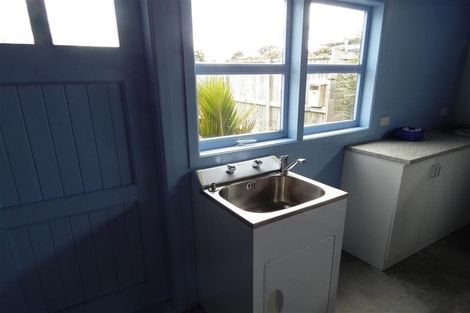 Photo of property in 2 Norton Place, Spotswood, New Plymouth, 4310